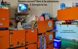 Nuove carceri? Non è la soluzione. E Giorgia lo sa.